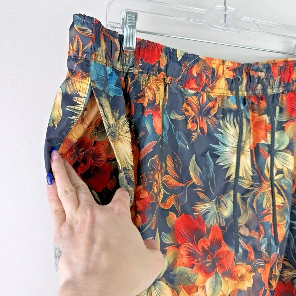 Nike Floral Swim Trunks XXL Standard Fit Above Knee Shorts NWT Black